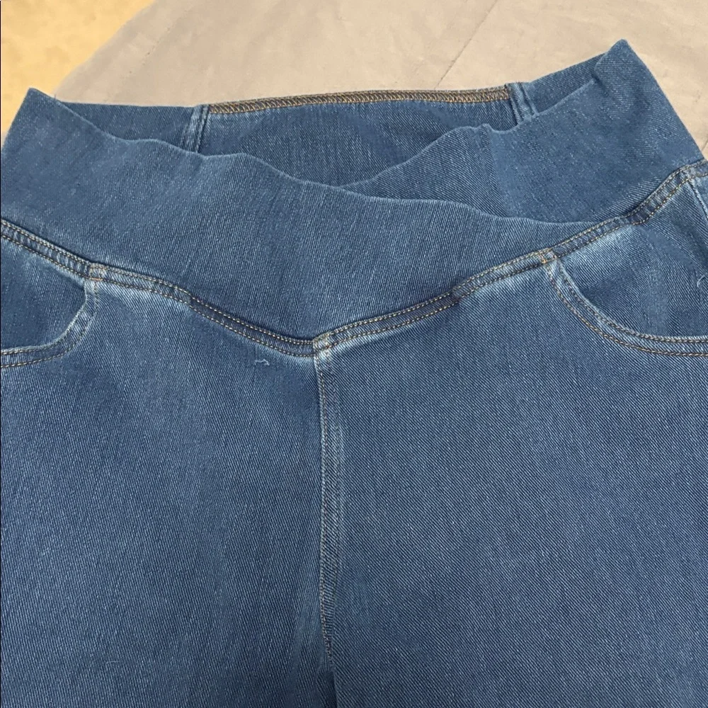 HALARA Classic Blue Denim Pants - Picture 2 of 4